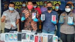 Polisi Bongkar Penjualan Ponsel Black Market di Jambi, Sumber Barang dari Sumbar