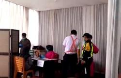 Video Calon Penumpang di Stasiun Kiara Condong Keluhkan Kebijakan Rapid Test Antigen