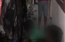 Video Remaja di Medan Menangis pada Kaki Ibunya usai Ketahuan Mencuri Tanaman Hias<