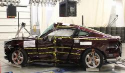 Ford Mustang Bekas Uji Tabrak Dijual Rp17,6 Juta