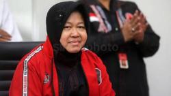 Mensos Risma Tak Mundur dari Wali Kota, Pemprov Jatim: Diberhentikan Mendagri