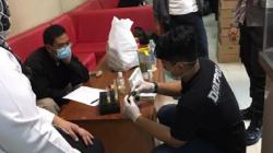 Pastikan Tak Berbahaya, Makanan untuk Habib Rizieq di Tahanan Diawasi Ketat<