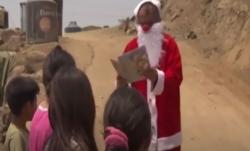 Video Sinterklas Antar Buku untuk Anak-Anak Belajar Online di Peru