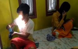 Gerebek Mahasiswa Diduga Mesum, Petugas Temukan Kondom Bekas Pakai