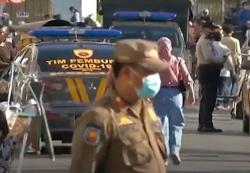 Video Satgas Covid-19 Bubarkan Ratusan Pengunjung dan Pedagang di Kota Tua Jakarta