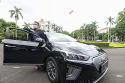 Mobil Listrik Hyundai Rp600 Juta Jadi Kendaraan Dinas Baru Ridwan Kamil<
