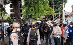 TNI Polri Bangun Pos 3 Pilar di Petamburan, Ini Kata Kuasa Hukum Habib Rizieq Shihab