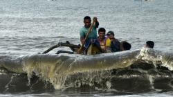 Waspada! Gelombang Tinggi 6 Meter Diprediksi Terjang Perairan Indonesia<