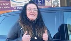 Beli Mobil Mewah Pakai Identitas Orang Lain, Perempuan Ini Dicari Polisi