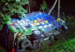 Truk Terbalik di Tol Cipali, Sopir dan Kernet Meninggal<