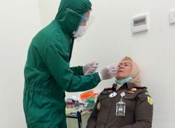 Diduga Terpapar dari Sopir, Kajari Karawang Positif Covid-19<