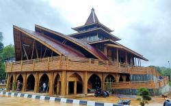 Masjid Bambu Kiram Selesai Dibangun, Ini Kekurangan di Lokasi