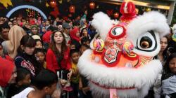 Perayaan Imlek, Pawai Barongsai Meriahkan CFD dari Thamrin 10 ke Bundaran HI