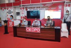 Vaksin Covid-19 Mulai Didistribusikan dengan Pengawalan Khusus