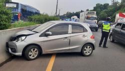 Karena Ngantuk, Mahasiswi Cantik Kecelakaan Tunggal di Tol Cipularang Purwakarta<