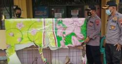 Viral, Kasur Spring Bed Abal-Abal Dijual Keliling Kampung di Pekalongan