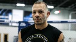 Ngeri! Petarung UFC Tikam Saudara Perempuan Pakai Pisau Gara-Gara Bisikan Gaib