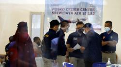 DVI Polda Kalbar Ambil Sampel DNA Keluarga Penumpang Pesawat Sriwijaya Air