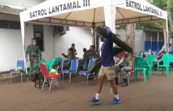 Video Mobile Hyperbaric Chamber Disiapkan untuk Pulihkan Para Penyelam