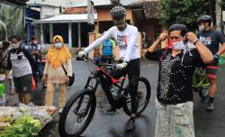  Kasus Covid-19 di Jateng Naik, Ganjar Instruksikan Kepala Daerah untuk Waspada