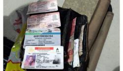 Penyelam Temukan Dompet Istri Perwira TNI AU, Penumpang Sriwijaya Air asal Kediri  