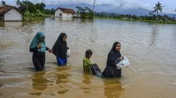 Banjir Tasikmalaya Meluas, 400 Rumah Warga Terendam hingga 1,5 Meter<