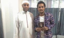 Virgoun Kehilangan Syekh Ali Jaber: Selamat Jalan Gurunda, Terima Kasih Telah Menuntunku Bersyahadat<