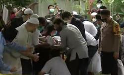 Bukan di Lombok, Syekh Ali Jaber Dimakamkan di Ponpes Daarul Quran Cipondoh Tengerang<