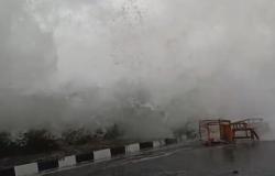 Video Gelombang Pasang Setinggi 3 Meter Terjang Kawasan Manado