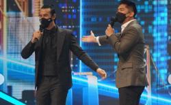 Kembali Jadi Host Indonesian Idol Special Season, Boy William Duet dengan Daniel Mananta 