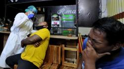 Melanggar Aturan PPKM, Pelaku Usaha di Denpasar Jalani Rapid Test Antigen