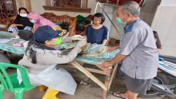 Dokkes Polda Sulut Gelar Pengobatan Massal Korban Banjir di Kota Manado