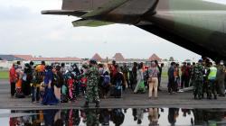 Ratusan Pengungsi Gempa Sulawesi Barat Dipulangkan ke Jateng dan Jatim