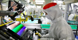 Samsung Ingin Mulai Produksi Layar OLED 90Hz untuk Laptop