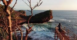 Mengintip Eksotisme Pantai Kesirat, Surga Tersembunyi di Yogyakarta