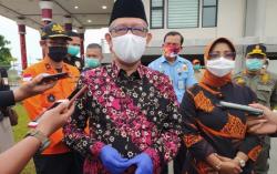 Gubernur Sutarmidji Terima Lima Jenazah Sekeluarga Korban Sriwijaya Air