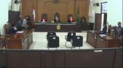 Sidang Perdana Anak Gugat Orangtua Terkait Fortuner, Penggugat Tawarkan Kesepakatan Damai 