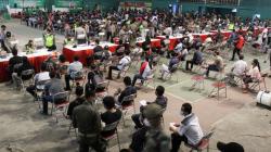 Ribuan Pelanggar PPKM Ikuti Sidang di GOR Sidoarjo, Sanksi Denda Rp100.000