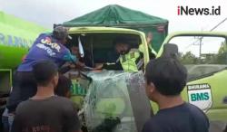 Video 3 Truk Kecelakaan Beruntun di Mojokerto, Sopir Terjepit<