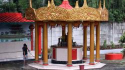 Begini Persiapan Imlek di Wihara Avalokitsvara Tangerang