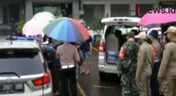 Video Mobil Tabrak 2 Kendaraan Terparkir di Kelapa Gading Jakut, Sopir Tewas