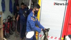 Video Heboh Ular Piton 2 Meter di Rak Piring, Pemilik Rumah Kaget