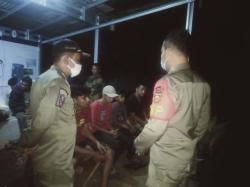 Nongkrong di Parcom Purwakarta hingga Dini Hari, Remaja Hamil Tua Terjaring Razia<