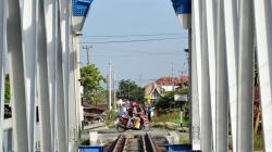 372 Perlintasan Kereta Api Liar di Sumatera Barat Akan Ditutup<