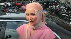 Angel Lelga Ungkap Koleksi Pribadi Raib Dicuri Penghuni Rumah