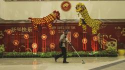 Warga Jabar Diimbau Diam di Rumah saat Libur Imlek, Ini Alasannya