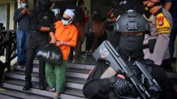 18 Terduga Teroris JAD Dibawa Densus 88 ke Jakarta