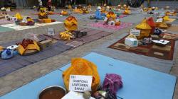 Tradisi Kenduri Maulid Akhir Nabi Muhammad di Aceh, Warga Makan Bersama