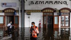 Stasiun Tawang Semarang Banjir, Sejumlah Rute Kereta Api Dialihkan<