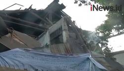 Video Satu Rumah Warga di Pejaten Jaksel Tergerus Longsor setelah Hujan Deras